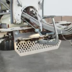 S2 Paraspruzzi forato cavalletto centrale