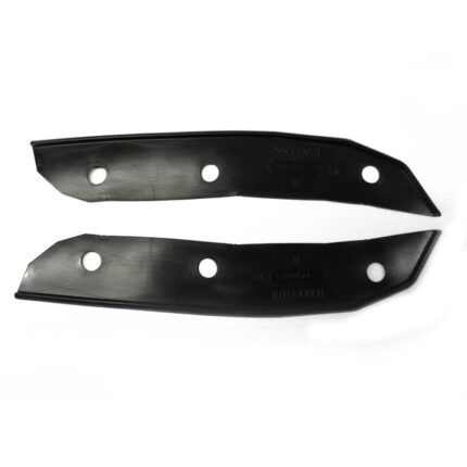 Pair of black mudguard - legshield rubbers for Lambretta GP DL